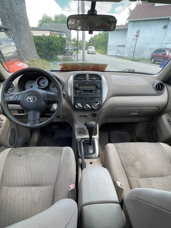 2005 Toyota RAV4