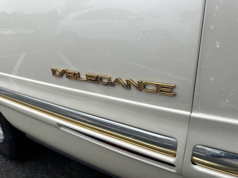 1998 Cadillac DeVille D'elegance