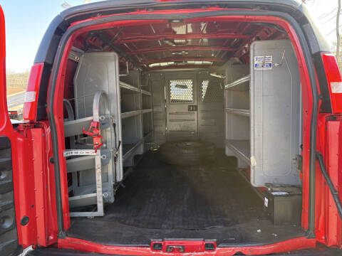2017 Chevrolet Express 2500