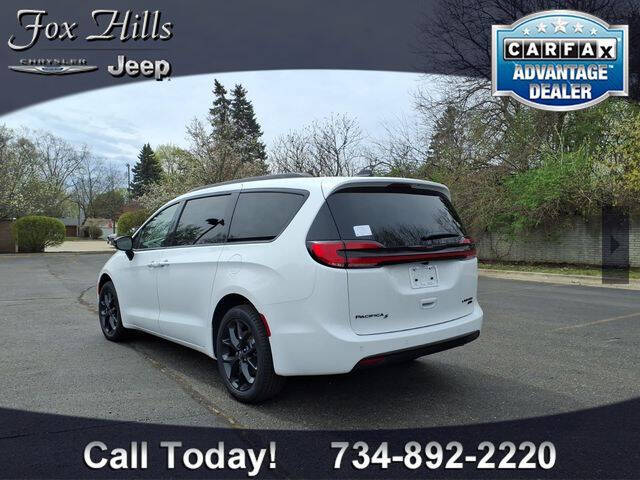 2026 Chrysler Pacifica Limited
