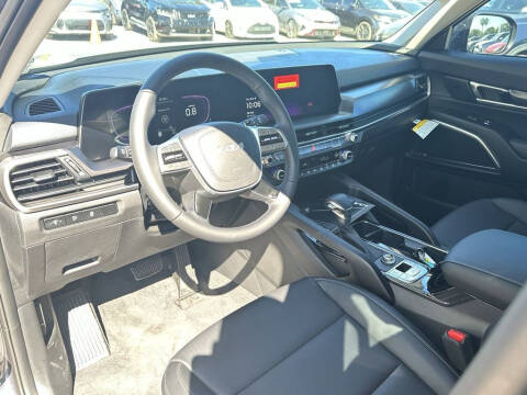 2024 Kia Telluride LX