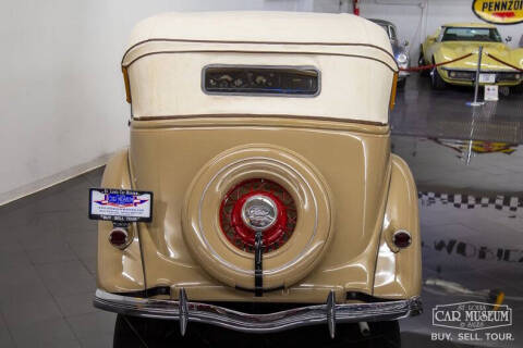 1935 Ford Model 48