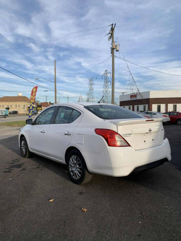 2018 Nissan Versa S