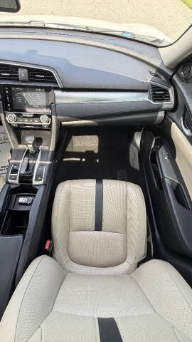 2017 Honda Civic EX-L