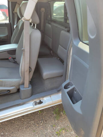 2006 Dodge Dakota SLT