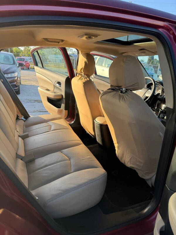 2013 Chrysler 200 Limited