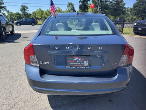 2010 Volvo S40 2.4i