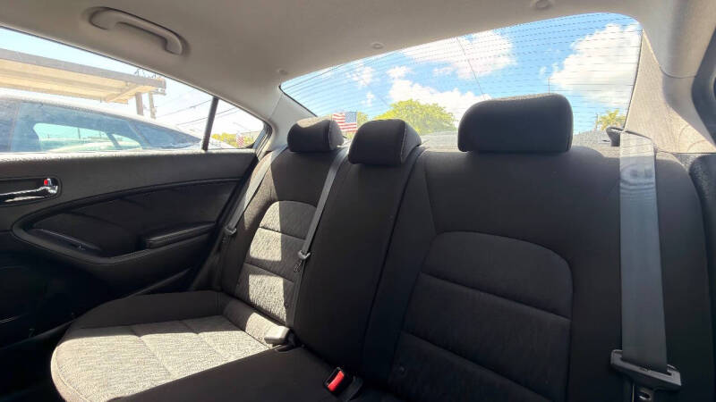 2016 Kia Forte LX