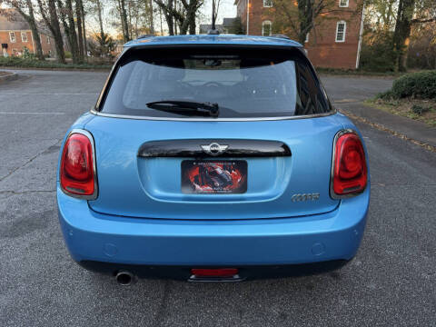 2017 MINI Hardtop 4 Door Cooper