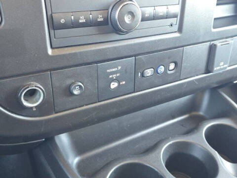 2024 GMC Savana 2500