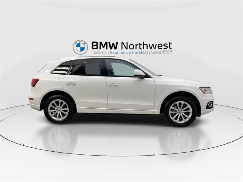 2015 Audi Q5 2.0T quattro Premium Plus