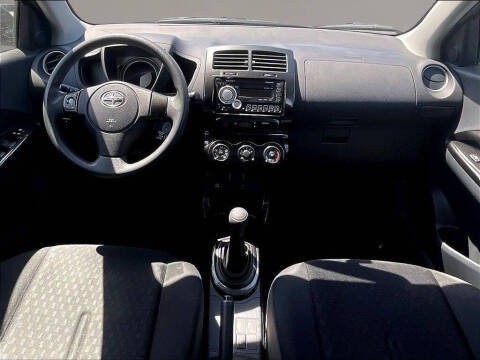 2010 Scion xD