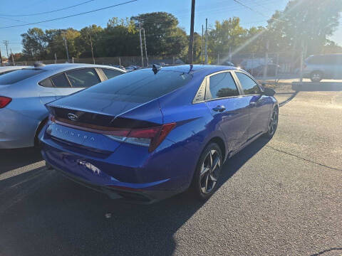 2023 Hyundai Elantra