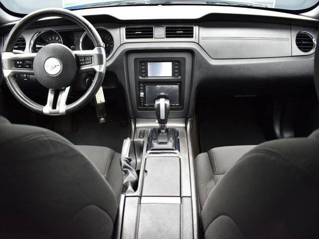 2014 Ford Mustang V6