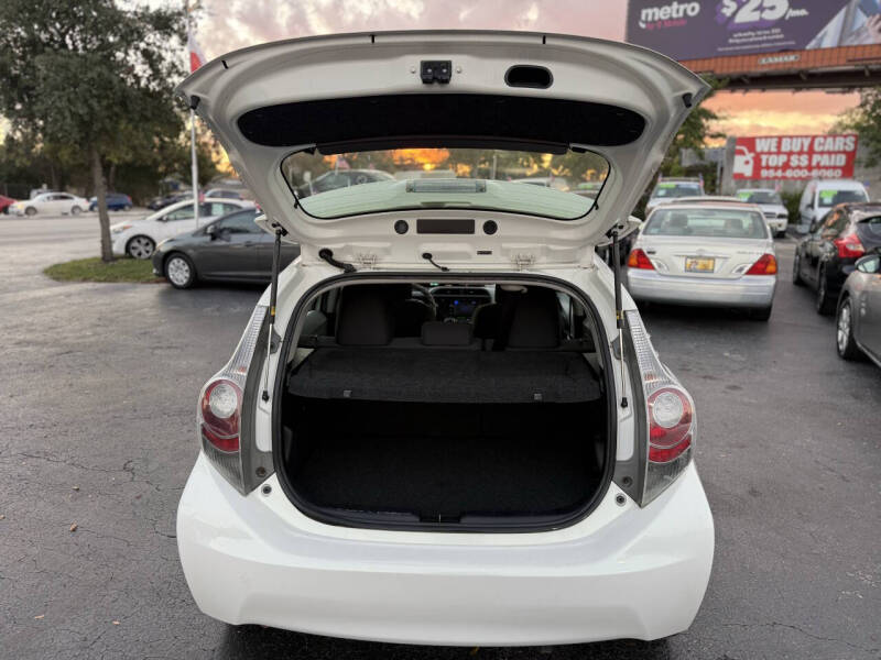 2012 Toyota Prius c One