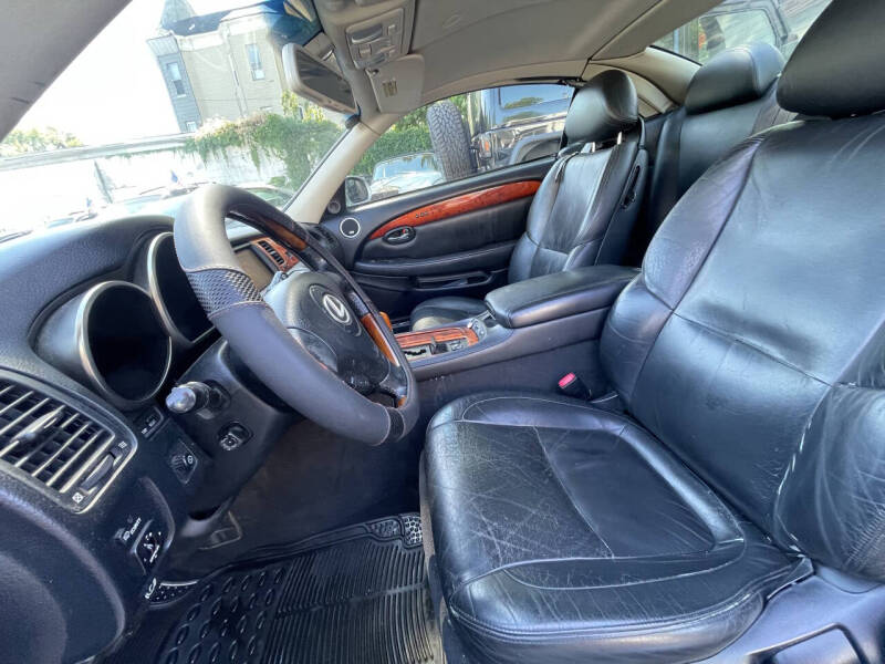 2002 Lexus SC 430
