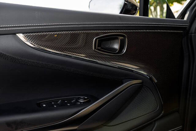 2026 Aston Martin DBX 707