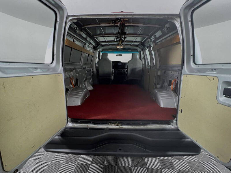 2012 Ford E-Series E-150