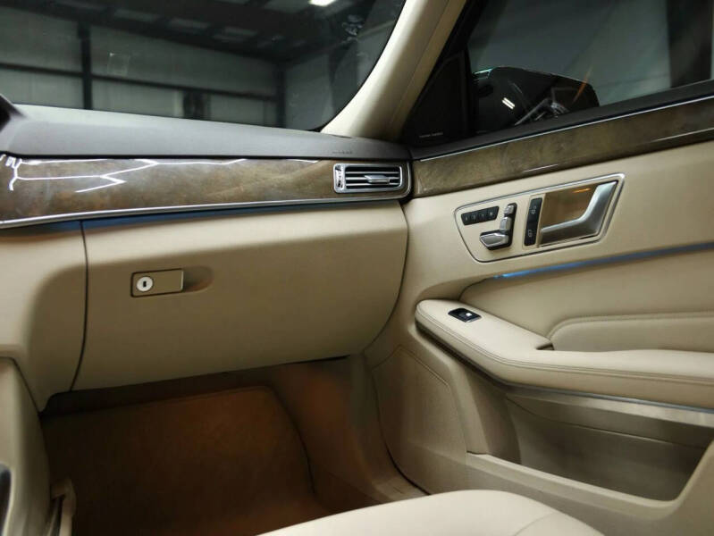 2014 Mercedes-Benz E-Class