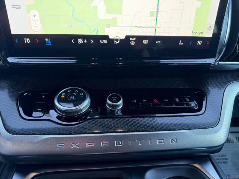 2025 Ford Expedition MAX Platinum