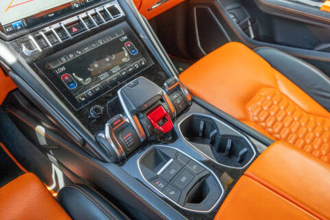 2022 Lamborghini Urus