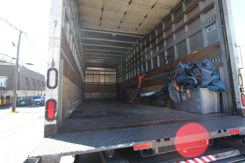 2015 Freightliner M2 106