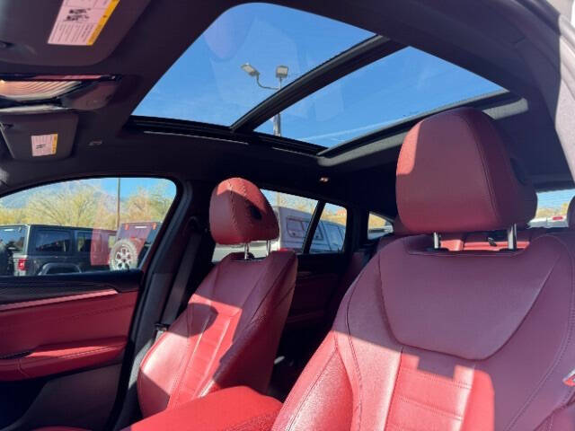 2024 BMW X4 xDrive30i