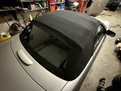 2005 Ford Thunderbird Deluxe