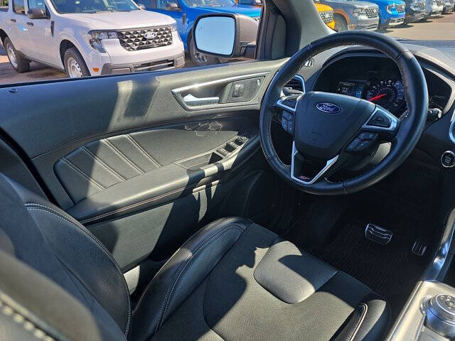 2022 Ford Edge ST