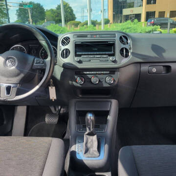 2014 Volkswagen Tiguan SE