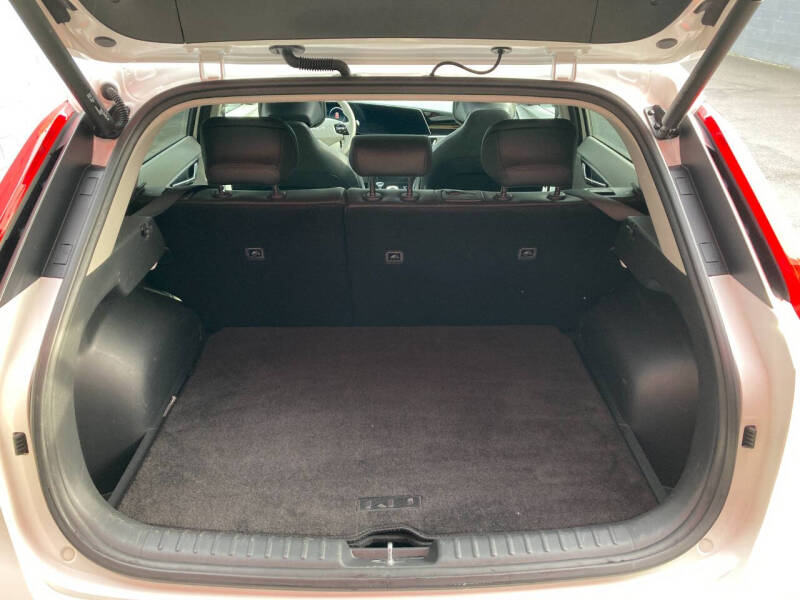 2023 Kia Niro EV Wave