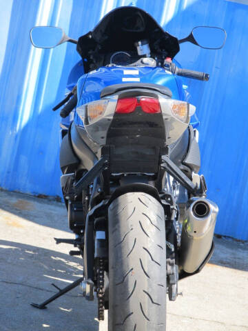 2023 Suzuki GSX-R600