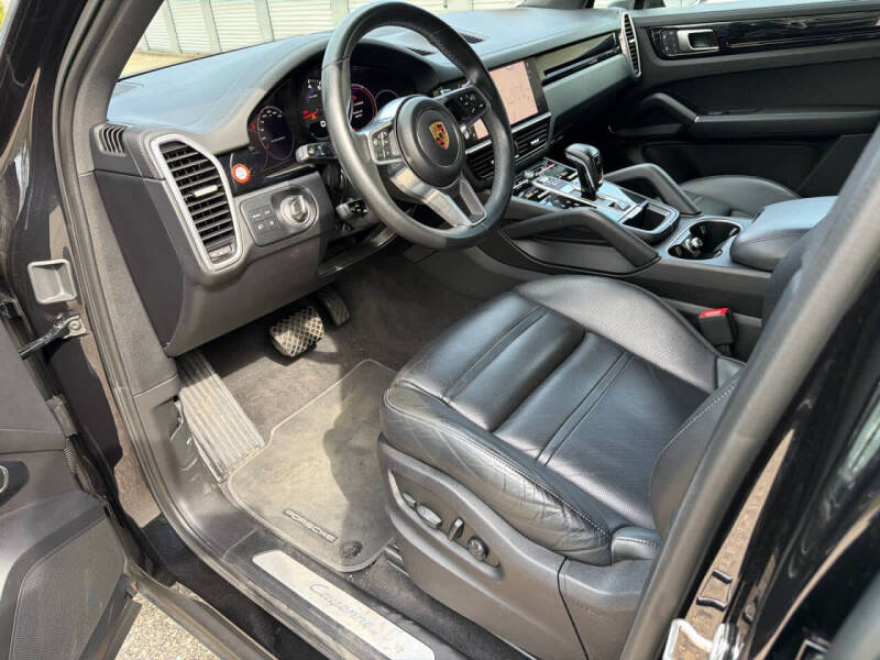 2022 Porsche Cayenne