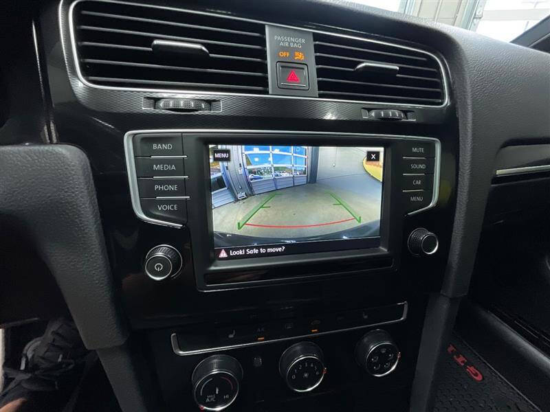 2017 Volkswagen Golf GTI SE