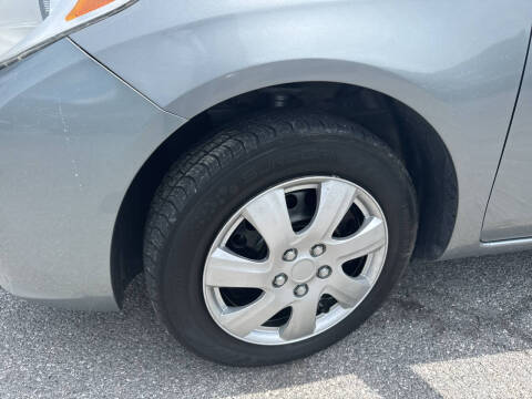2013 Nissan Versa 1.6 S