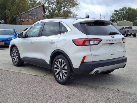 2020 Ford Escape Hybrid Titanium