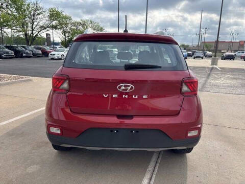 2025 Hyundai Venue SEL