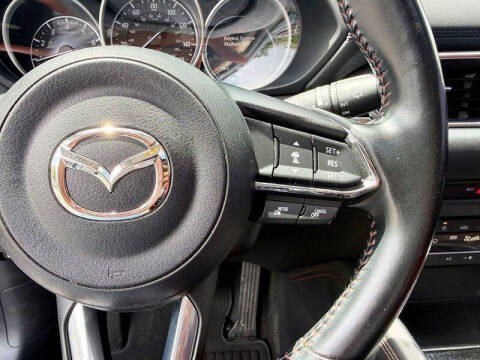 2021 Mazda CX-5 Carbon Edition