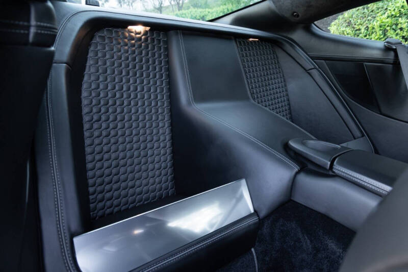 2014 Aston Martin Vanquish