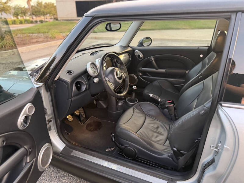 2004 MINI Cooper S
