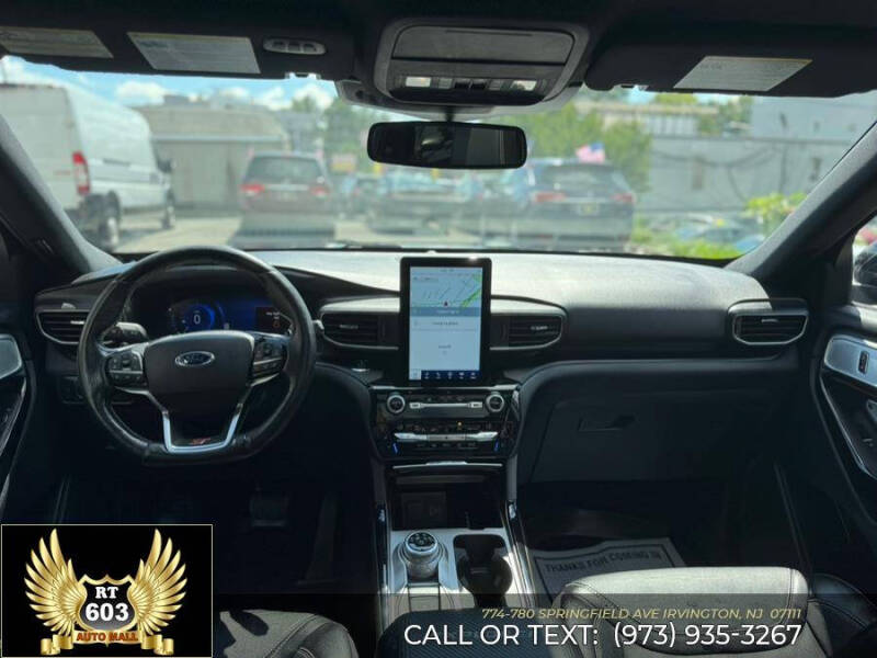 2021 Ford Explorer ST