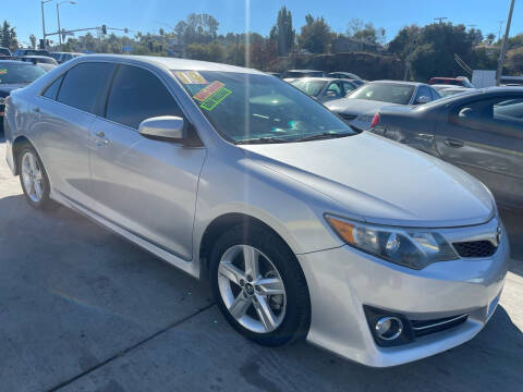 2014 Toyota Camry for sale at 1 NATION AUTO GROUP in Vista CA