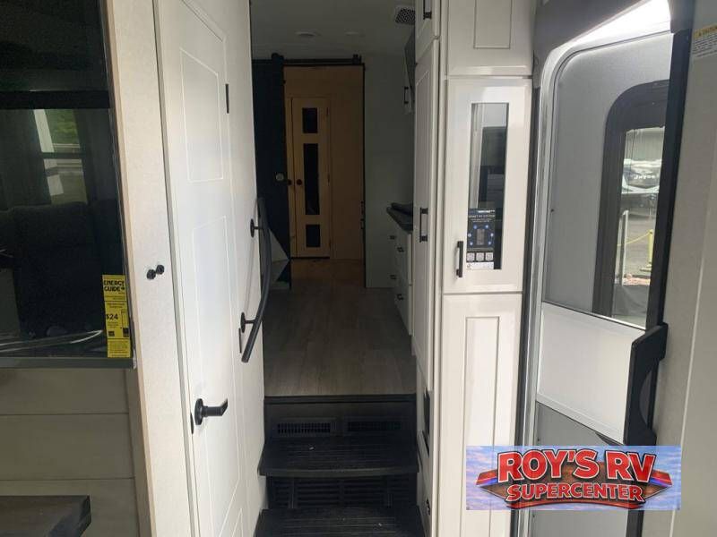 2026 Jayco Pinnacle