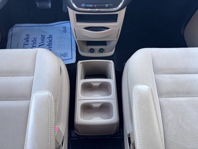 2016 Dodge Grand Caravan American Value Package