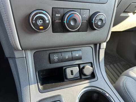 2016 Chevrolet Traverse LS