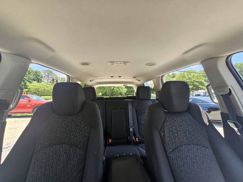 2012 GMC Acadia SLE