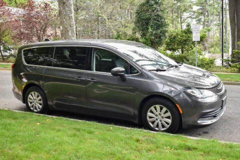 2019 Chrysler Pacifica L