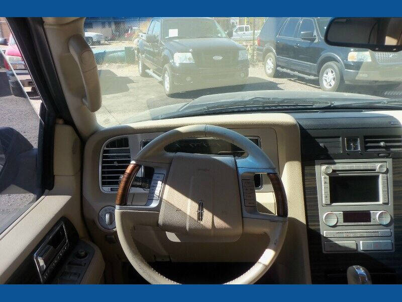 2008 Lincoln Navigator