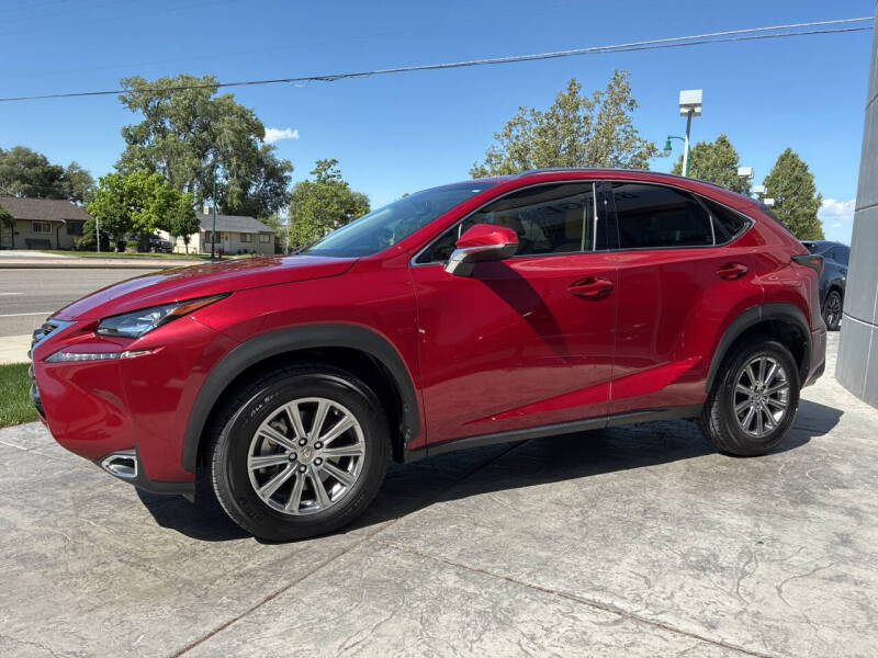 2017 Lexus NX 200t