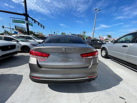 2019 Kia Optima LX